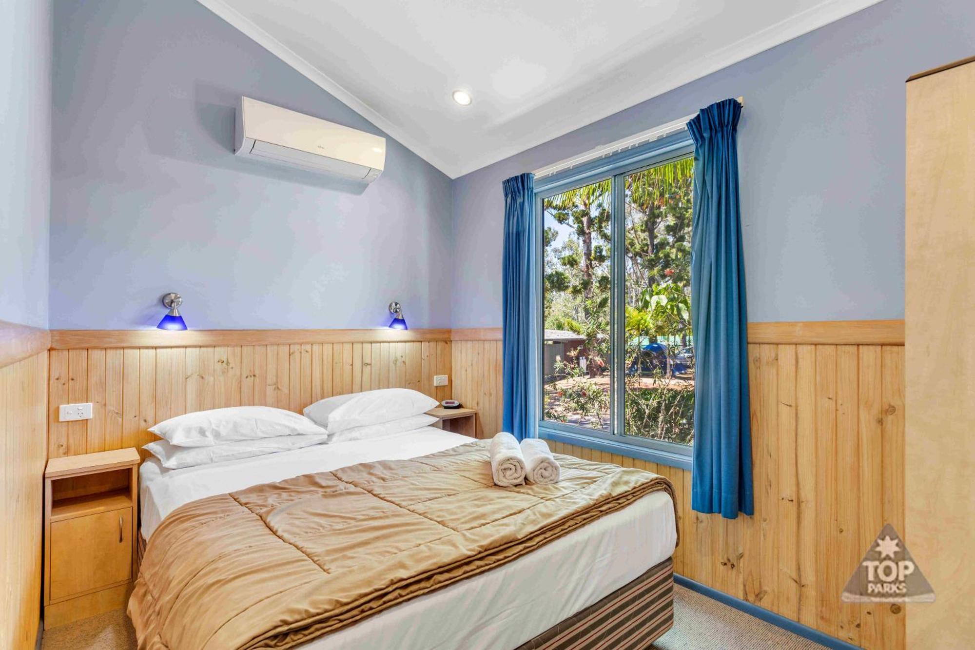 Lake Tinaroo Holiday Park Экстерьер фото
